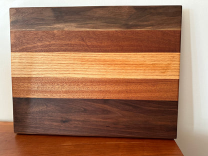 Handcrafted Wooden Cutting Boards #1031